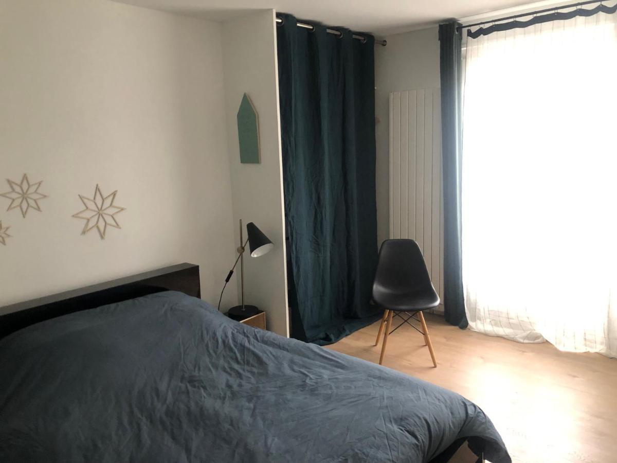 Un appartement spacieux à 30m de la mer- 45m2 Luc-sur-Mer Extérieur photo